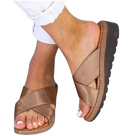 it shoe sandals.